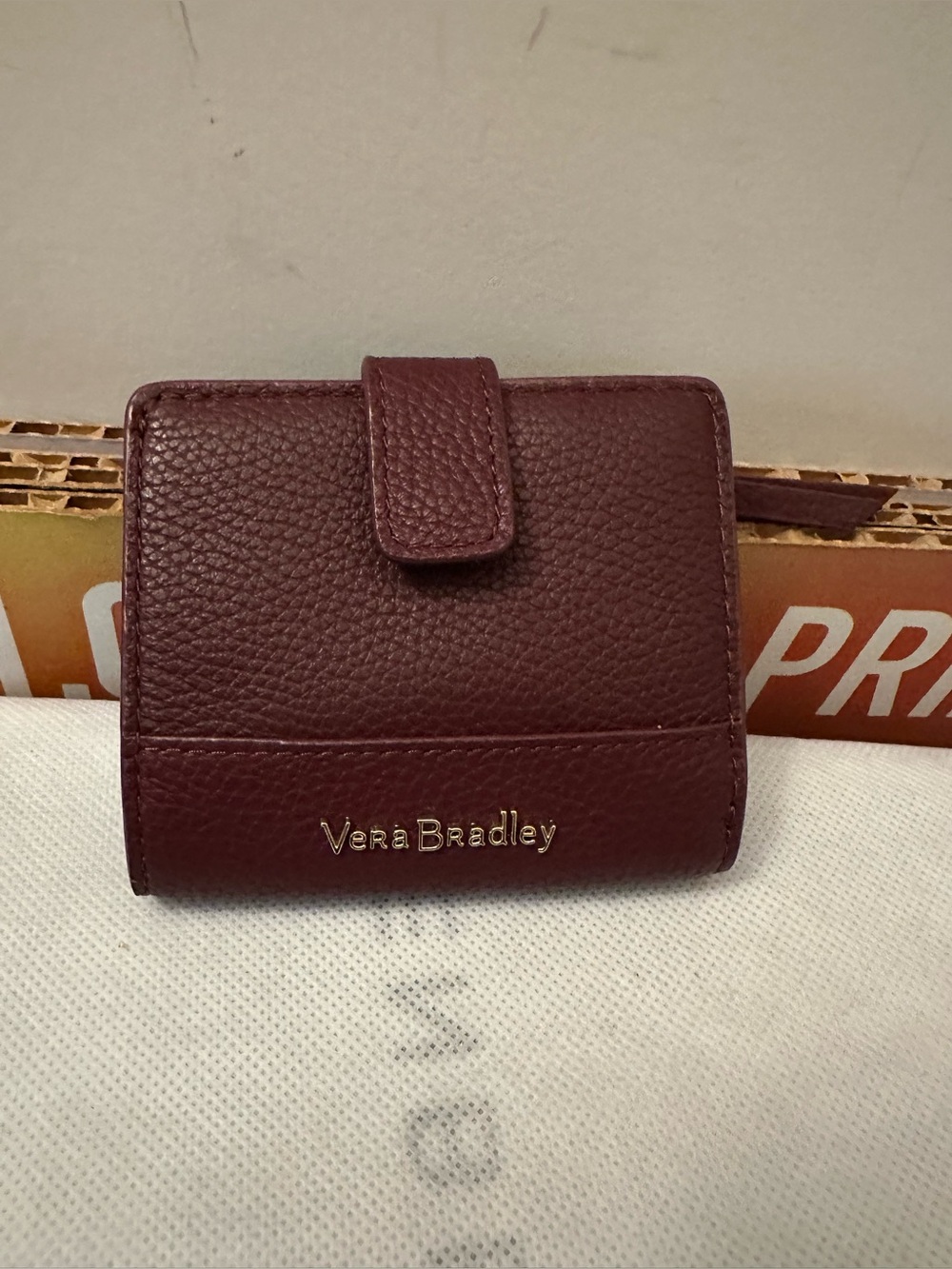 NWT Vera Bradley RDFI Small Finley Wallet Raisin